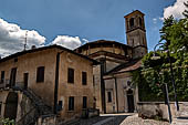 Castiglione Olona -  Uno scorcio dell'antico borgo con la chiesa di Villa. 